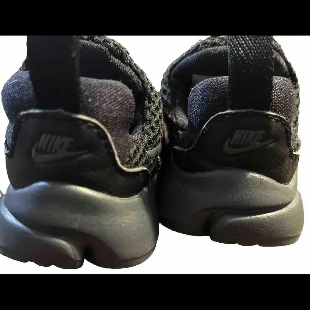 Nike Presto Fly Black Slip On Athletic Walking Sneakers‎ Toddler Kids Size 2C